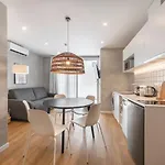 Oriente By Olala Homes *