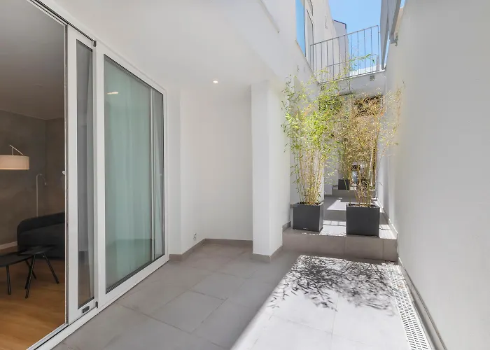 Oriente By Olala Homes *